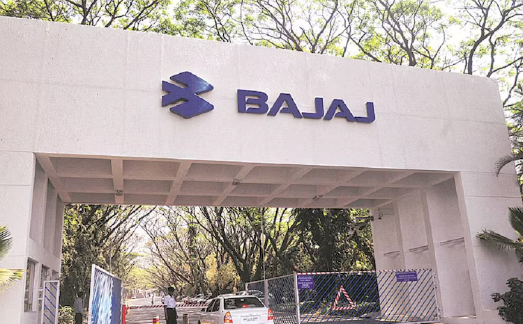  Bajaj Auto to Launch New EV Brand, Aims for 500K+ Sales by FY26